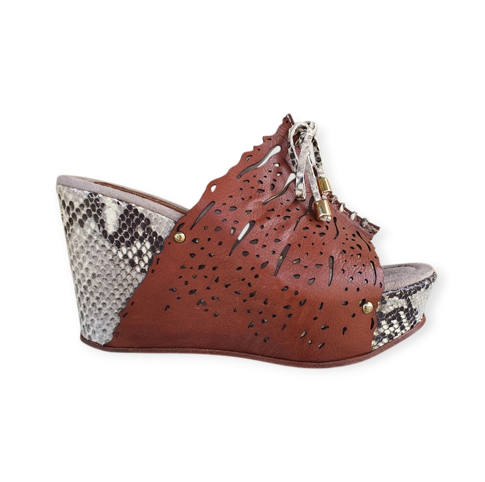 Napoleoni 8923 Capra mar